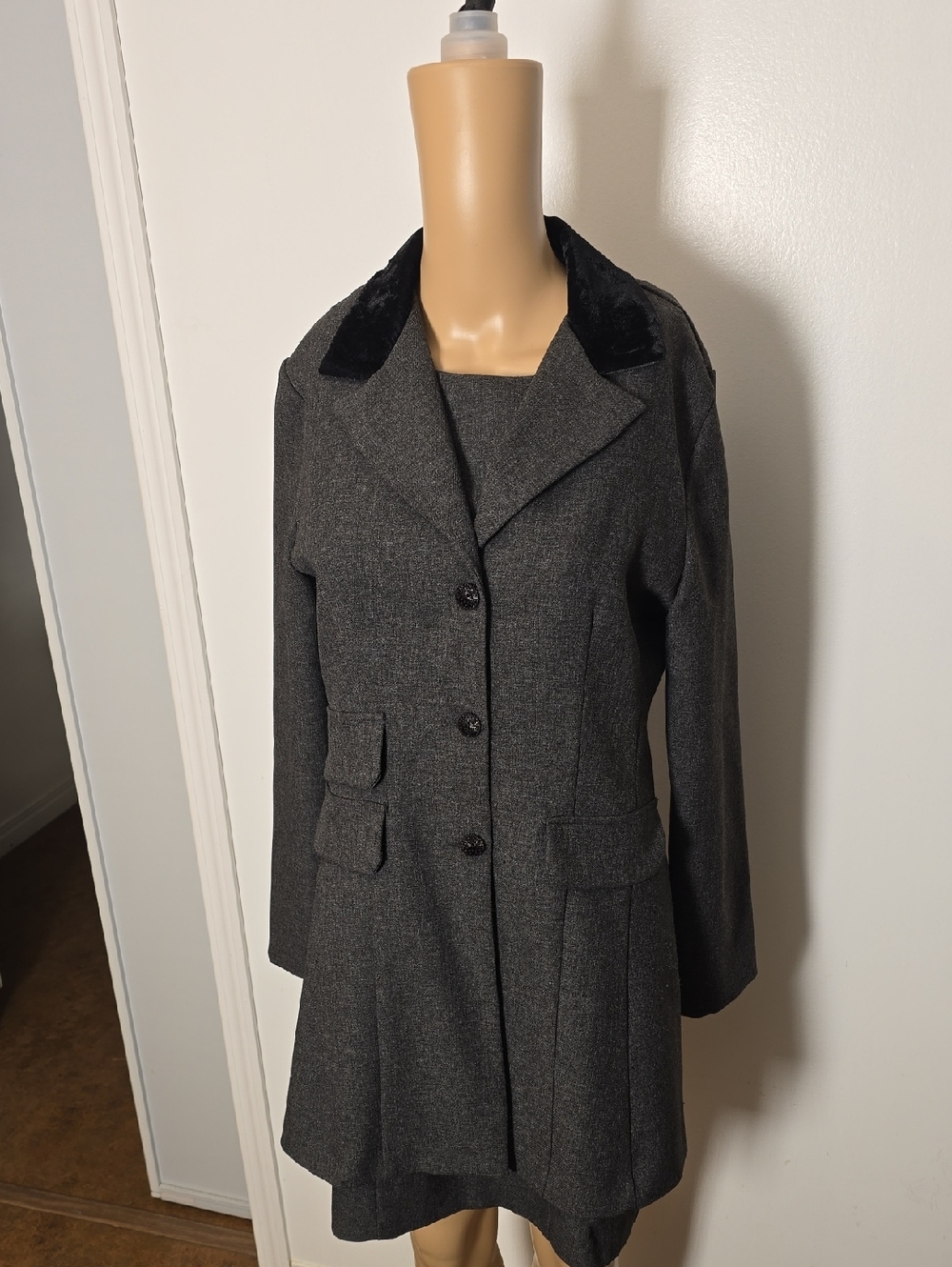 2 Piece Fitted Dark Gray Wool-Blend Button Front Coat & Pencil Dress - 9/10